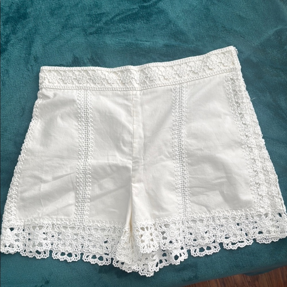 Zara High Waist White Lace Trim Shorts, NWOT